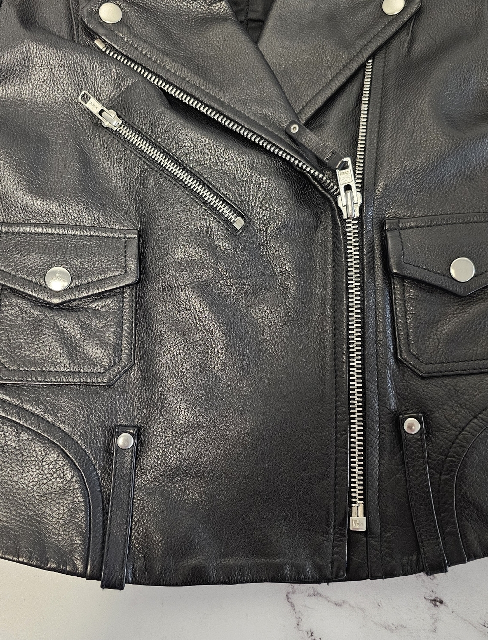 Theory Adashi 100% Cow Black Leather Y2K Biker Moto Jacket Petite Preowned - Picture 10 of 12